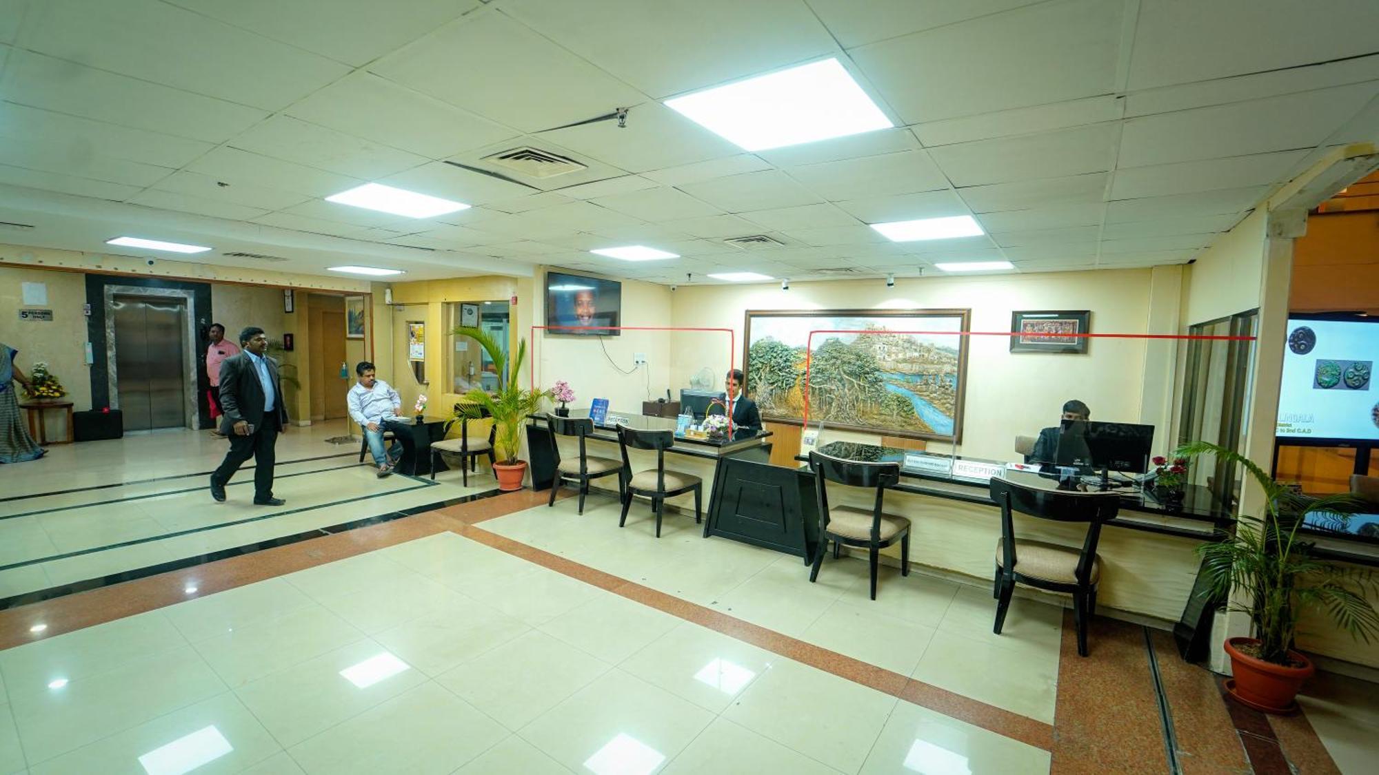 Hotel The Plaza Hyderabad Exteriör bild